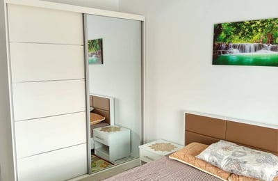 Аренда комфортной 2-комнатной квартиры с балконом, 6-й сектор, Бухарест, Румыния
